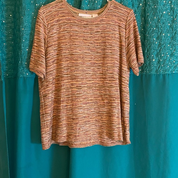 Women’s Short-Sleeved Multi-Colors Sweater - Picture 1 of 3